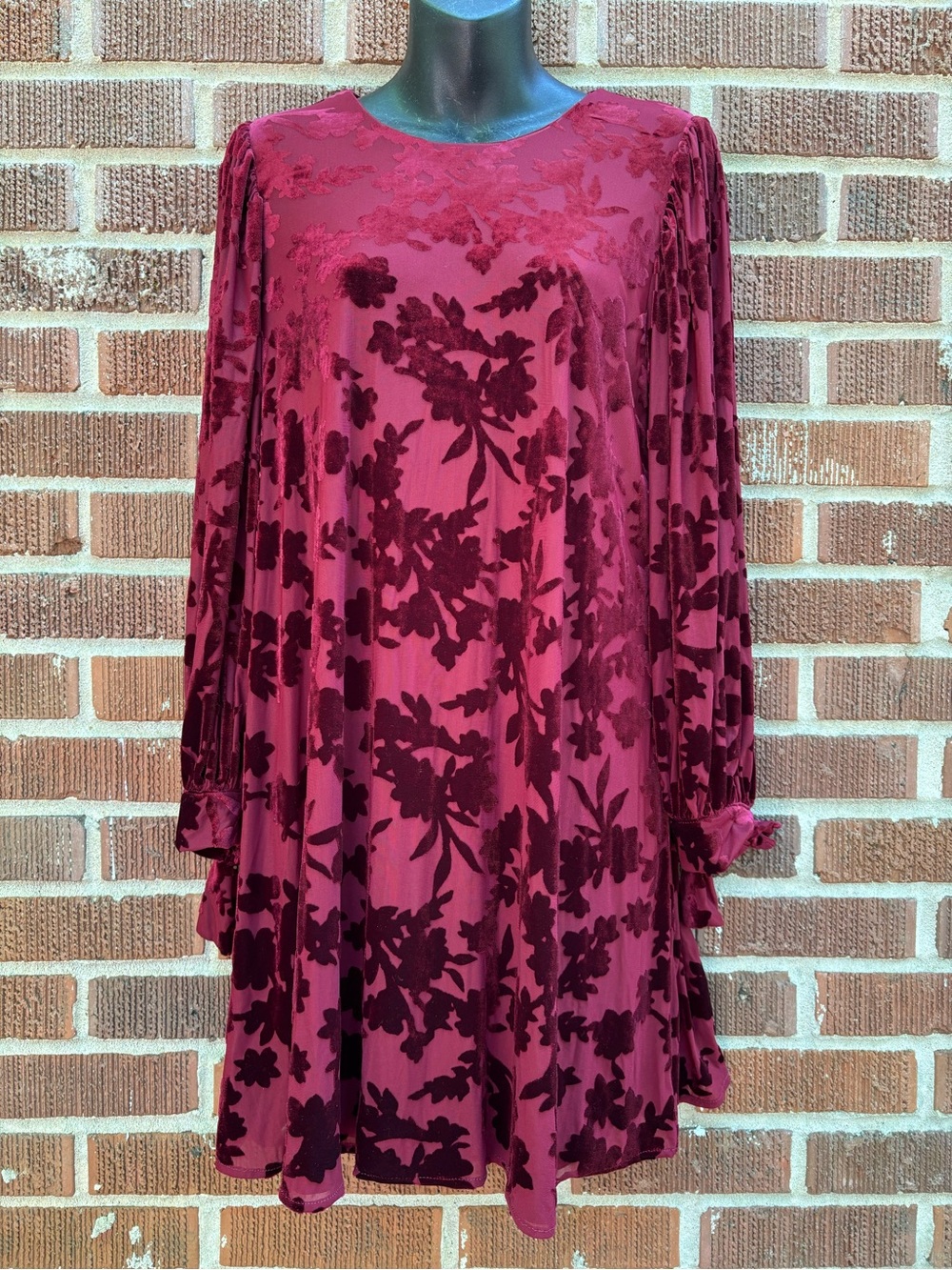 Calvin Klein  Size 12 Burgundy Floral Velvet Burnout Balloon Sleeve Shift Dress
